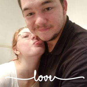 Meet your Posher, Cameron